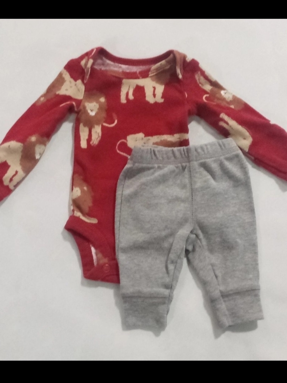 Carter's Heathered Lion Print Knit Bodysuit and Pants